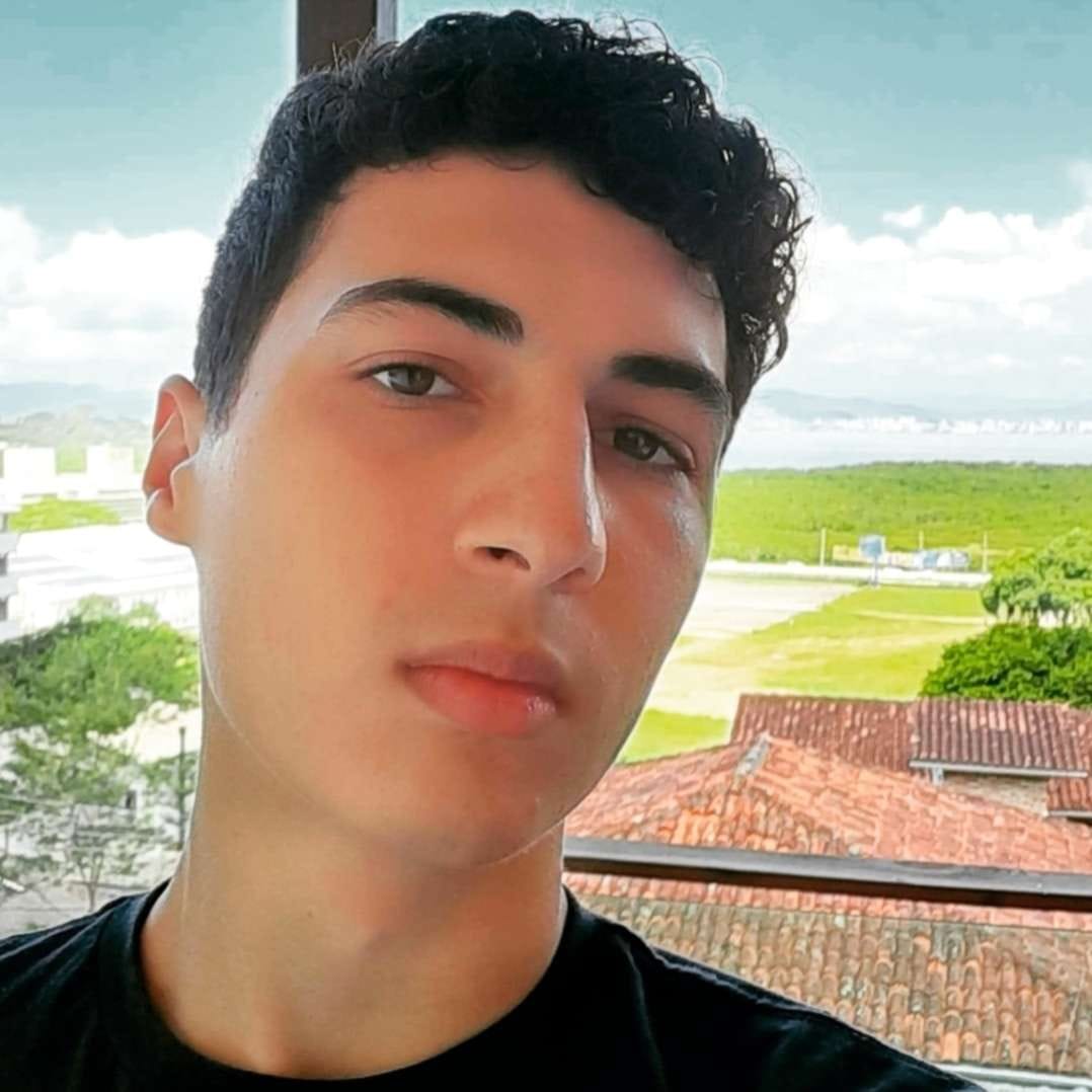 André Pinheiro Paes